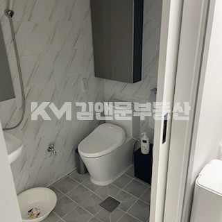 경기 수원장안구 정자동 44-52 나동 빌라전문 I 매매 분리형원룸 1.5룸 리모델링된 스타필드 도보권 정자동 매매 매물번호 12182 사진 2