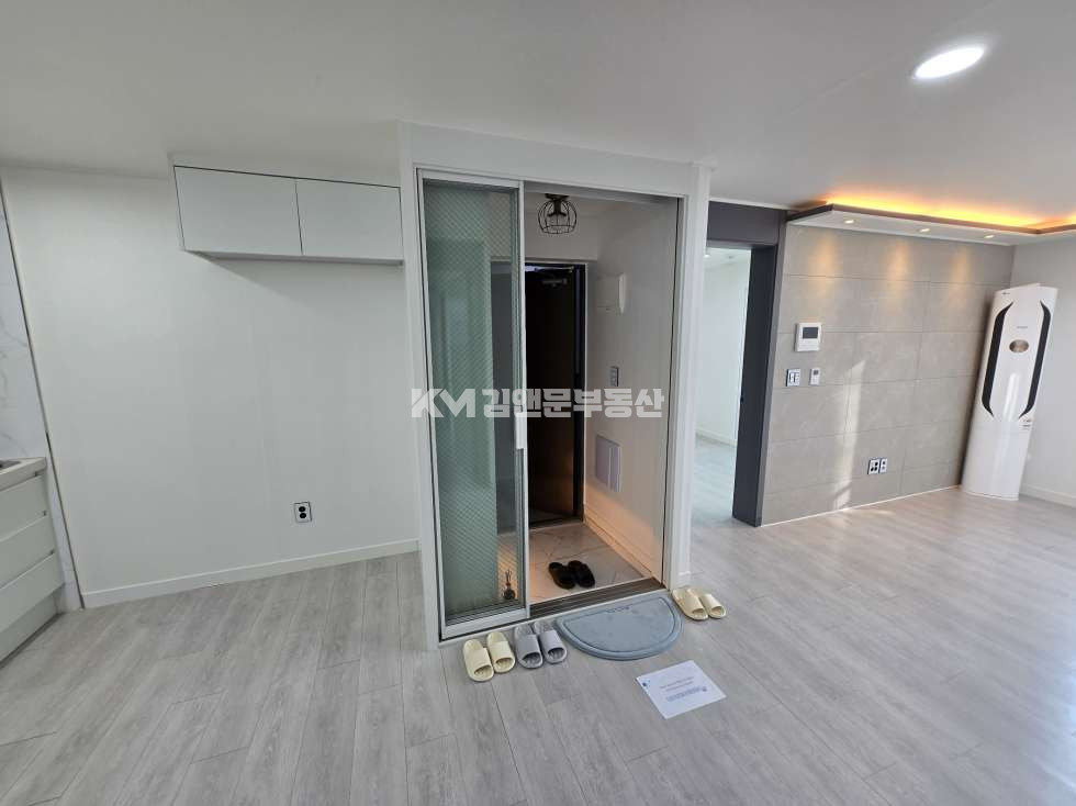 경기 수원권선구 세류동 979-30 빌라전문 I 매매 쓰리룸 실입주가능 세류역남수원초도보권 엘베있음 매매 매물번호 13654 사진 3