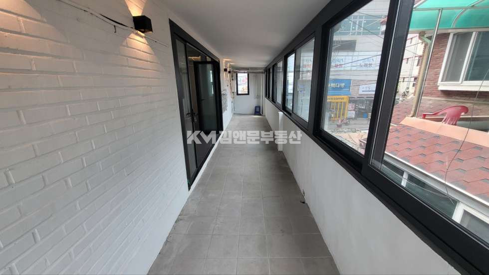 경기 수원권선구 권선동 상가전문 I 월세 2층 상가 임대 공실 사무실 권선동 월세 매물번호 11645 사진 2