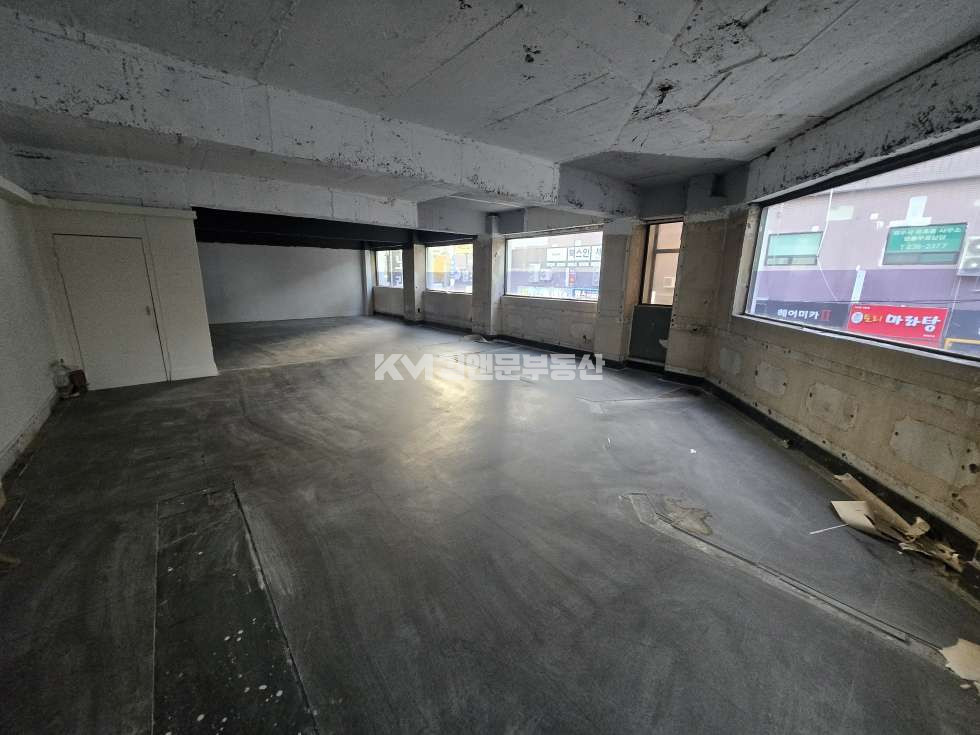 경기 수원권선구 권선동 상가전문 I 월세 2층상가임대 공실 권선종합시장 권선동 월세 매물번호 12725 사진 1