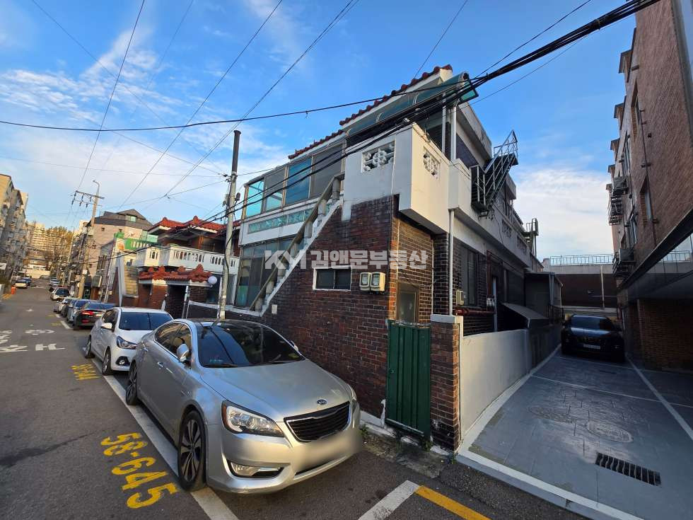경기 수원팔달구 우만동 우만동 신분당선 동탄인덕원선 더블 역세권 단독 주택 매매 실입주 가능 매매 매물번호 13221 사진 2