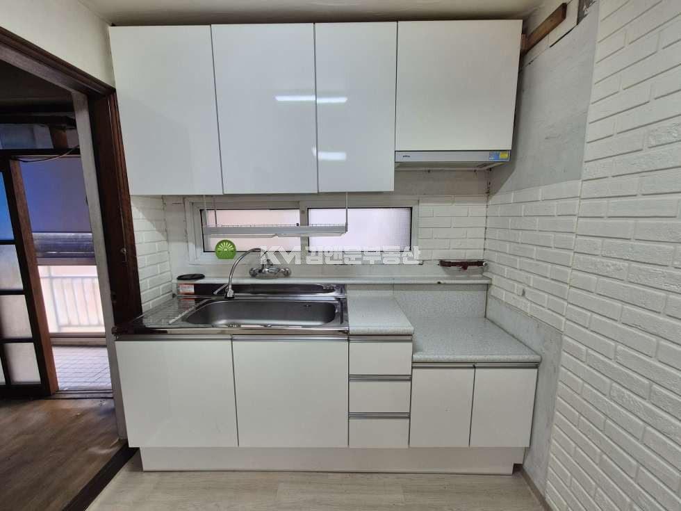 경기 수원권선구 세류동 1149-36 (명륜빌라) 1동 빌라전문 I 매매 쓰리룸 수원역도보권 실입주 가능 세류동 월세 매물번호 12583 사진 2