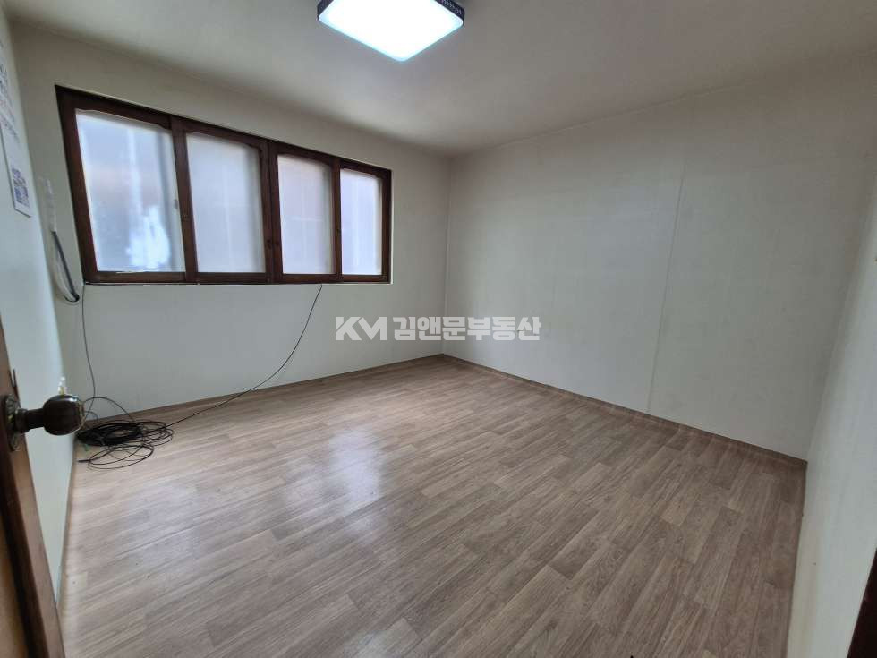 경기 수원권선구 세류동 1149-36 (명륜빌라) 1동 빌라전문 I 매매 쓰리룸 수원역도보권 실입주 가능 세류동 월세 매물번호 12583 사진 4