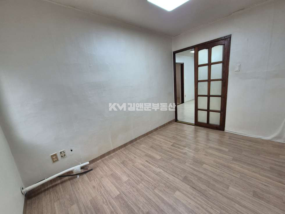 경기 수원권선구 세류동 1149-36 (명륜빌라) 1동 빌라전문 I 매매 쓰리룸 수원역도보권 실입주 가능 세류동 월세 매물번호 12583 사진 6