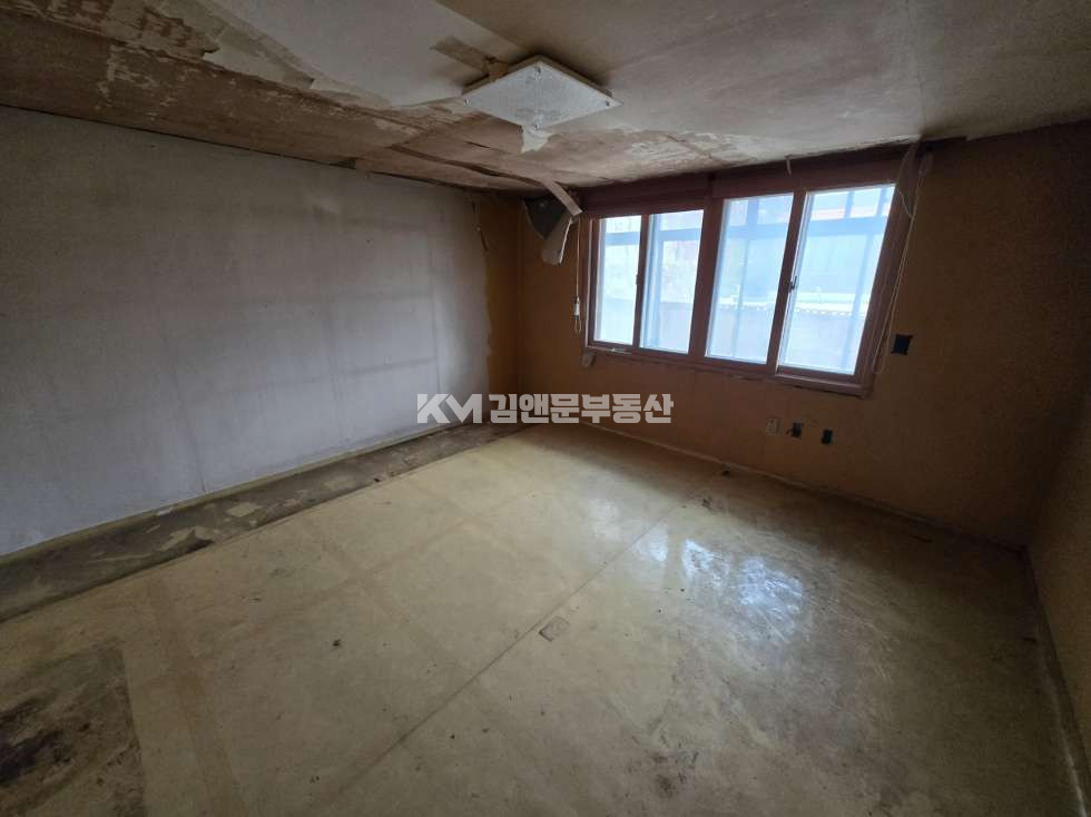 경기 수원권선구 세류동 단독주택전문 I 매매 주차 가능한 대지평수 100P대 실입주가능 세류동 매매 매물번호 13470 사진 6