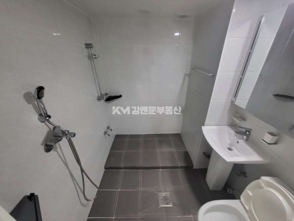 경기 수원팔달구 화서동 212-6 LH전세 가능 화서동 화서역 스타필드 도보권 보증보험OK 쓰리룸 전세 매매 매물번호 12056 사진 4