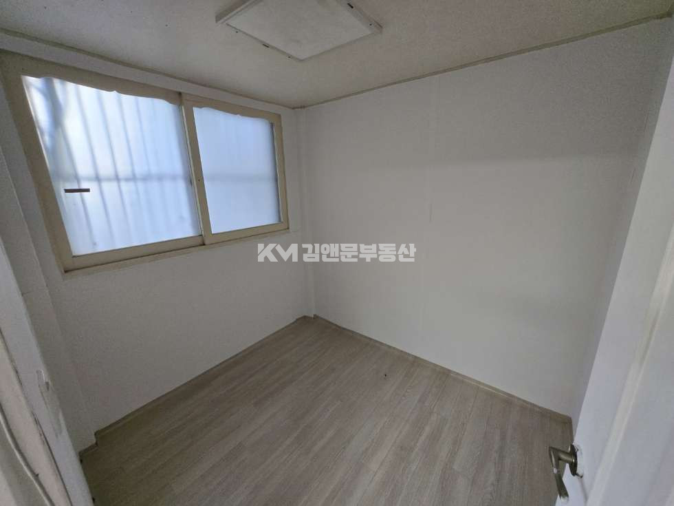 경기 수원권선구 서둔동 수원 서둔동 서호초 인근 1층 33평대 공실 상가 임대 무권리 월세 매물번호 12480 사진 6