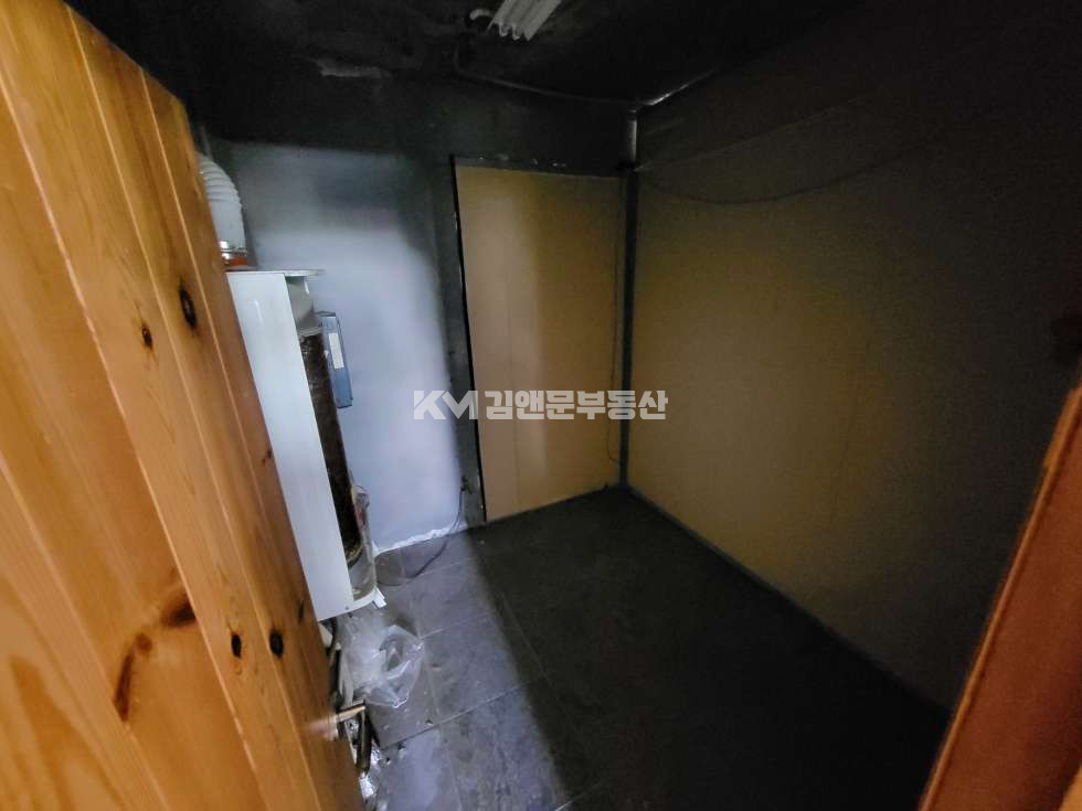 경기 수원장안구 조원동 조원동 권선구청 앞 수원kt야구장 옆 공실 상가 월세 매물번호 12271 사진 2