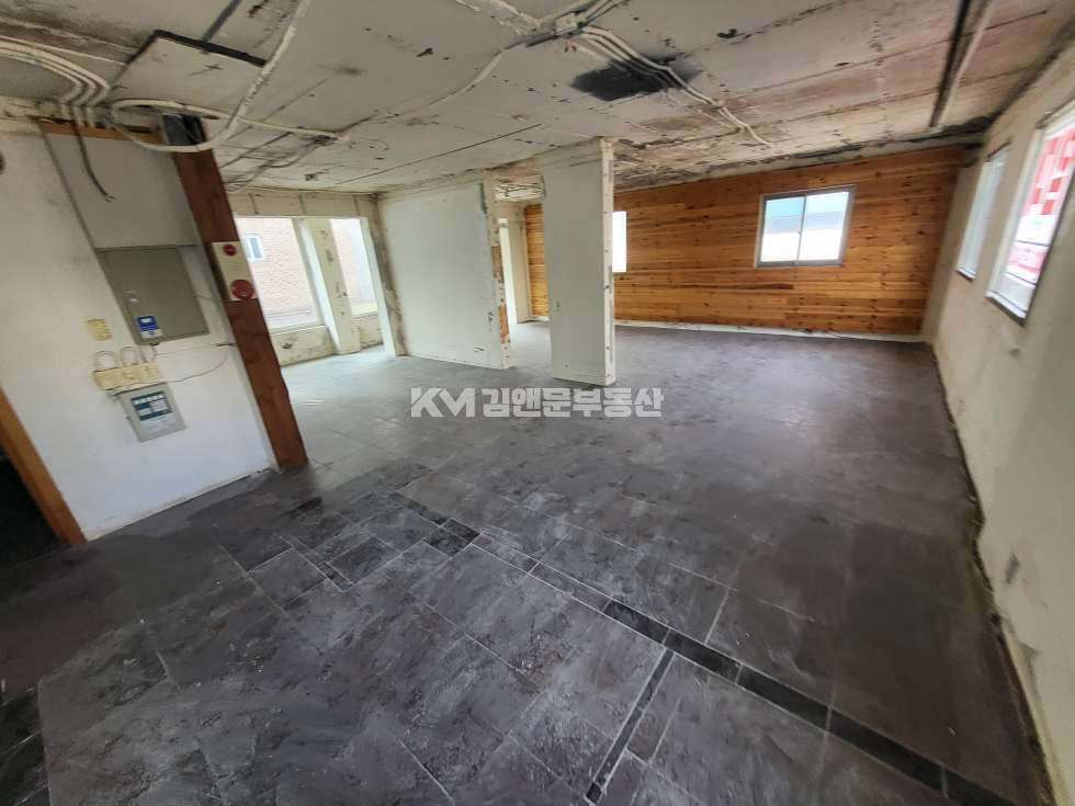 경기 수원장안구 조원동 조원동 권선구청 앞 수원kt야구장 옆 공실 상가 월세 매물번호 12271 사진 4