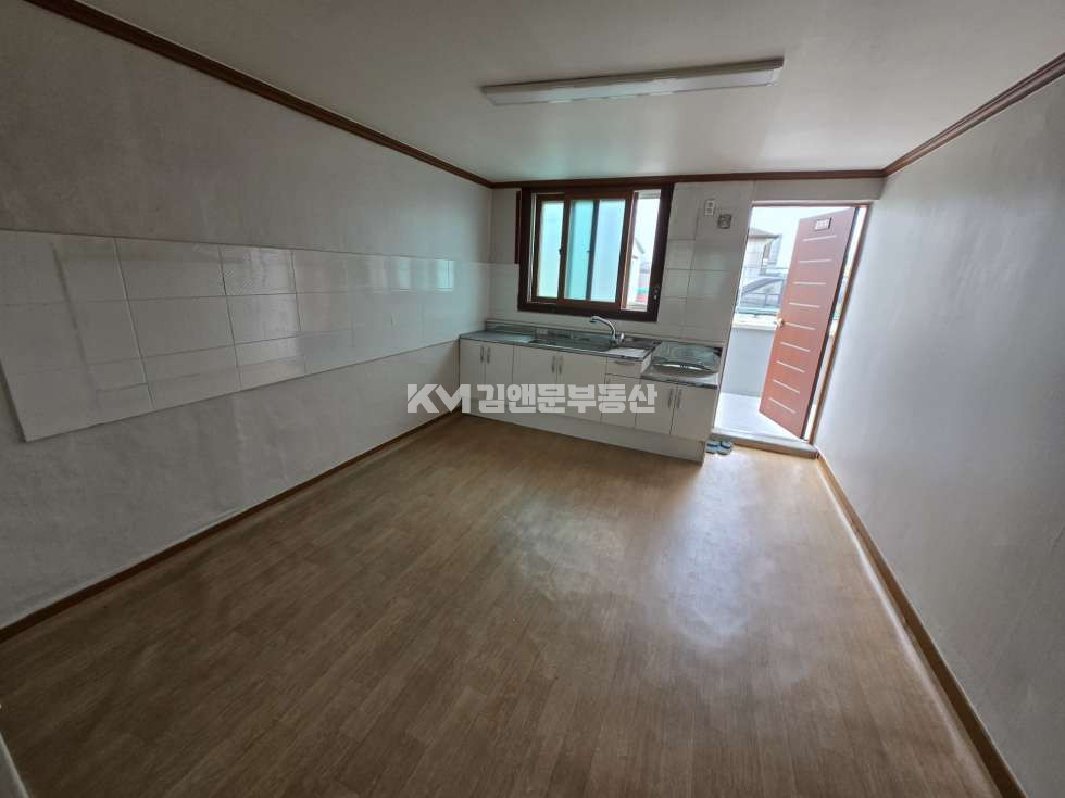 경기 수원권선구 권선동 사무실 사용가능한 상가 임대 공실 월세 매물번호 10875 사진 7