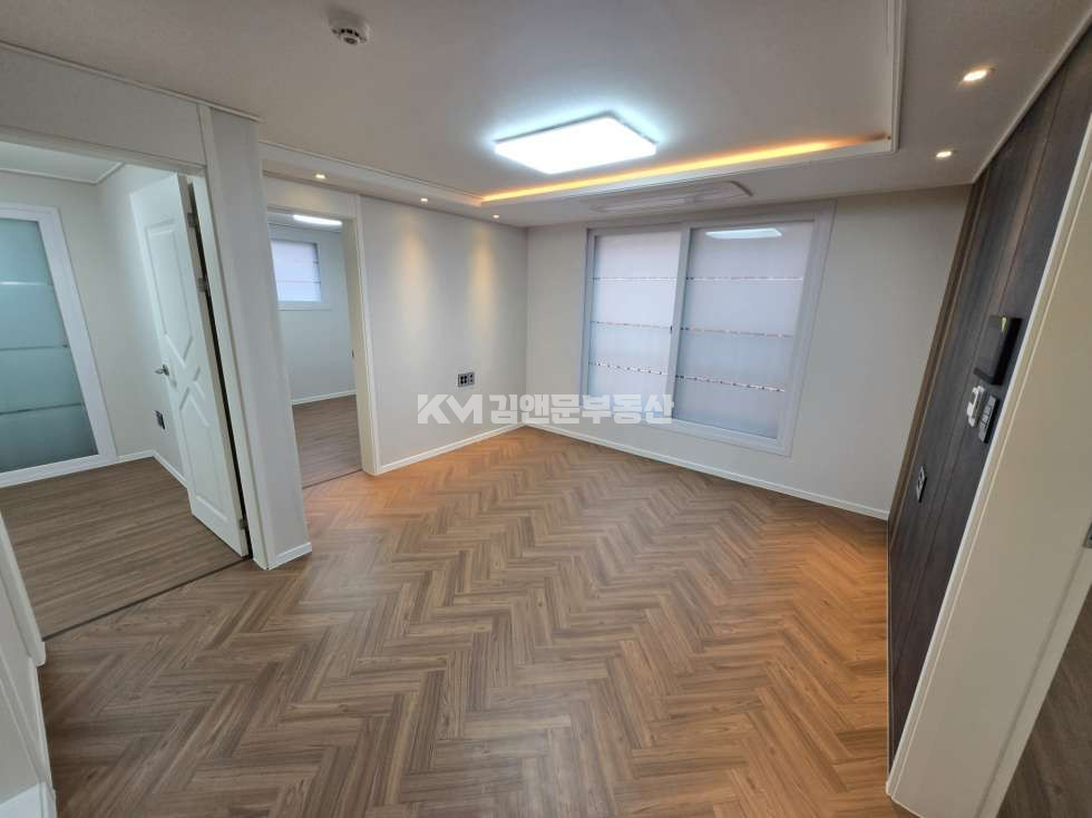 경기 수원권선구 권선동 1032-9 빌라전문 I 매매 쓰리룸 실입주가능 수원시청역도보권 엘베있음 매매 매물번호 13587 사진 1