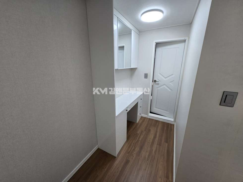 경기 수원권선구 권선동 1032-9 빌라전문 I 매매 쓰리룸 실입주가능 수원시청역도보권 엘베있음 매매 매물번호 13587 사진 7