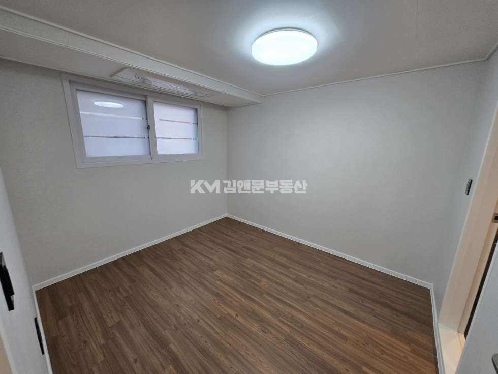 경기 수원권선구 권선동 1032-9 빌라전문 I 매매 쓰리룸 실입주가능 수원시청역도보권 엘베있음 매매 매물번호 13586 사진 5