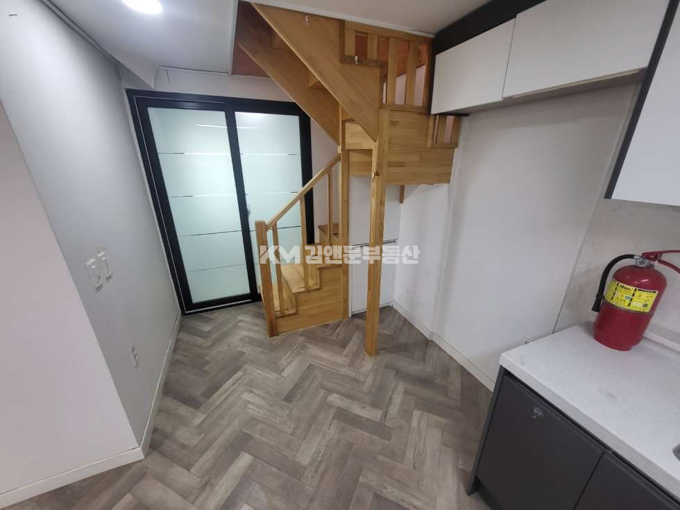 경기 수원권선구 서둔동 156-5 빌라전문 I 매매 쓰리룸 복층형 테라스 서둔동 매매 매물번호 11906 사진 5
