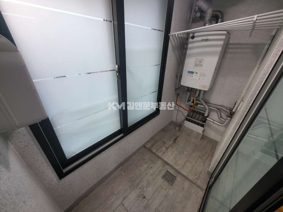 경기 수원권선구 서둔동 156-5 빌라전문 I 매매 쓰리룸 복층형 테라스 서둔동 매매 매물번호 11906 사진 6