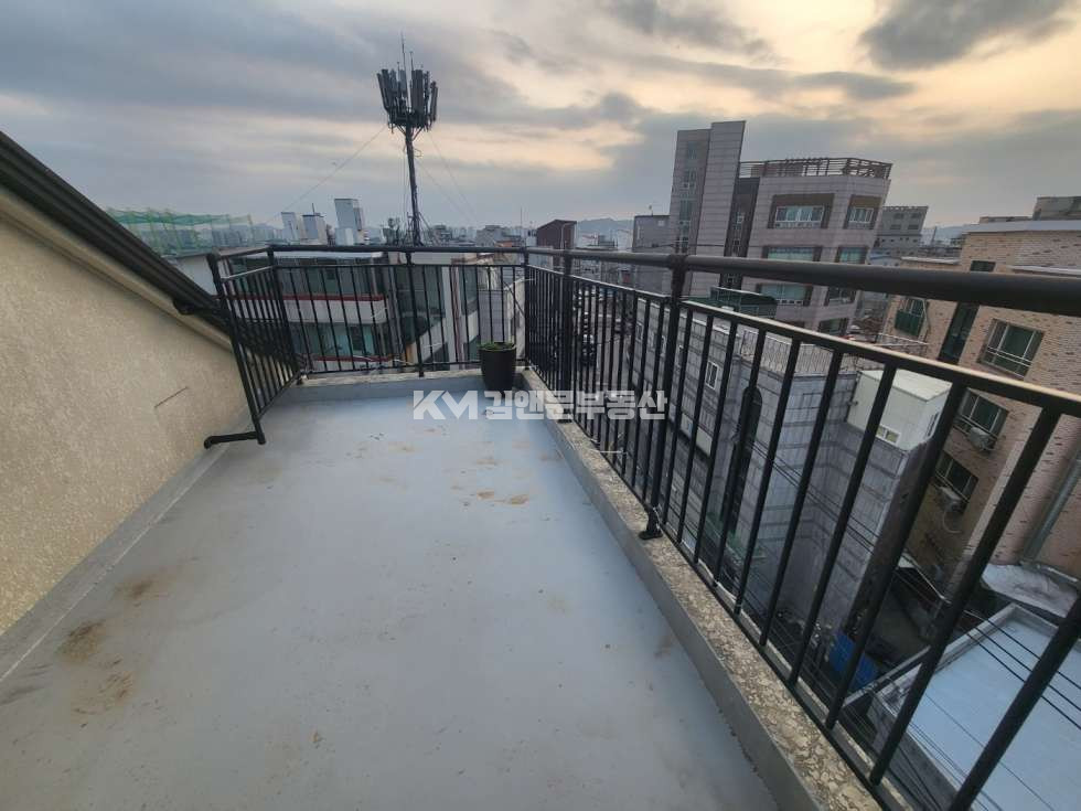 경기 수원권선구 서둔동 156-5 빌라전문 I 매매 쓰리룸 복층형 테라스 서둔동 매매 매물번호 11906 사진 9